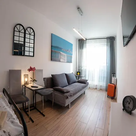 Loftowy Wypoczynek Goldair Apartament Poznań