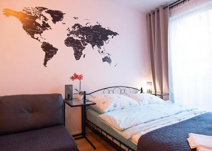 Loftowy Wypoczynek Goldair Apartman *